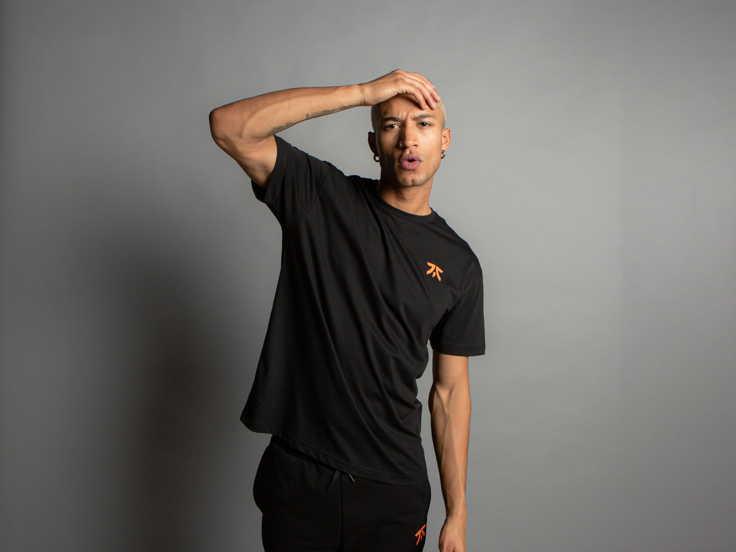 Fnatic CREST Tシャツ