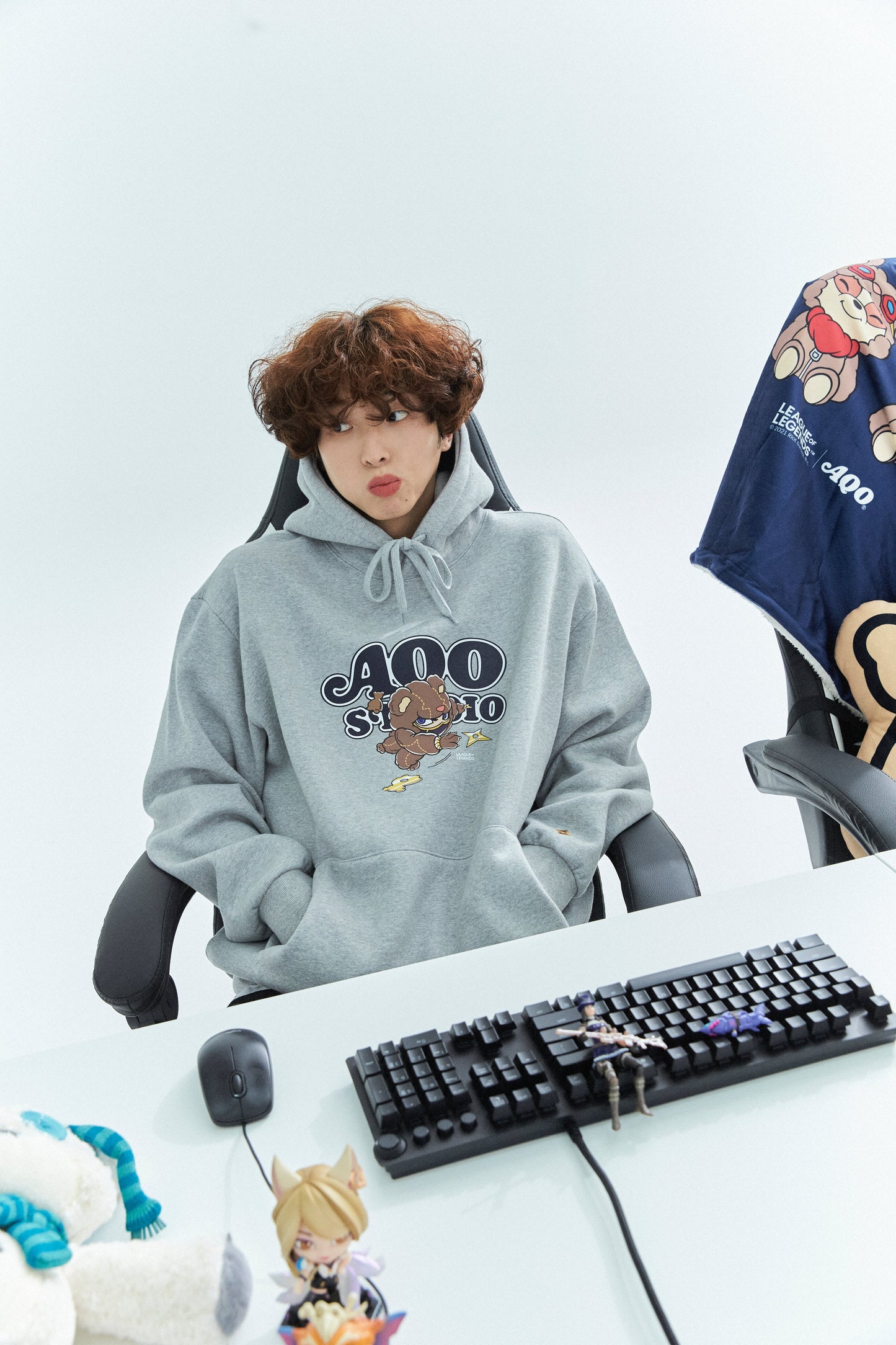 【AQO ×リーグ・オブ・レジェンド】ケネン フード付きパーカー グレー