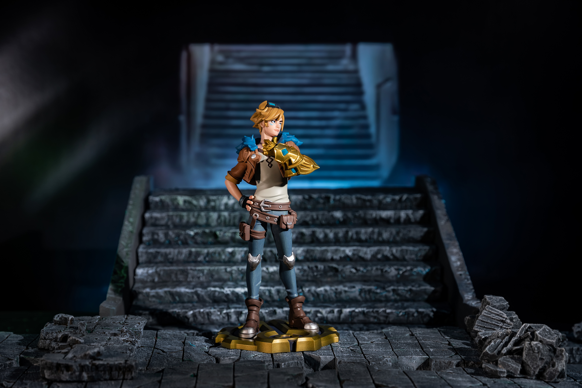 Ezreal UNLOCKED Statue｜League of Legends Official Store Japan