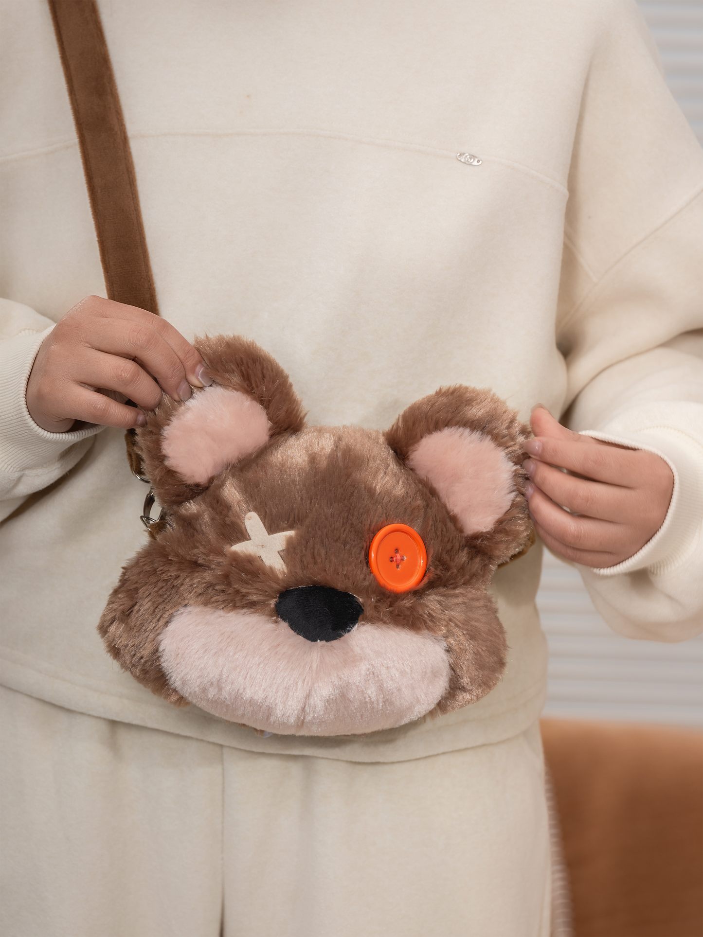 ティバーズ フェイス形 ポシェット